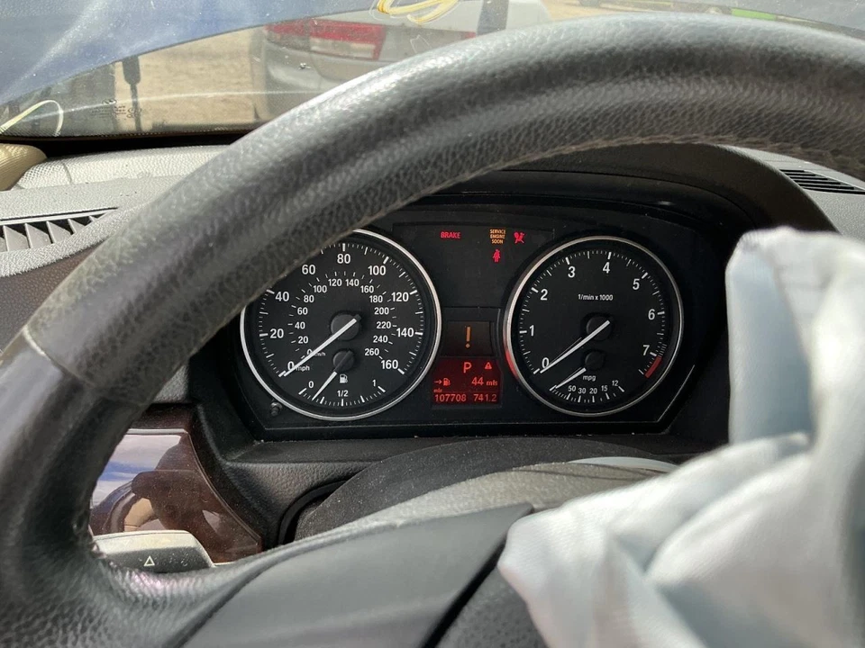 Velocímetro sedán MPH estándar crucero a través de 2/11 se adapta a 11 BMW 328i 858001 Foto 1 de 4