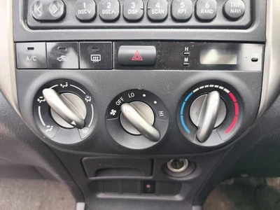 PANEL DE CONTROL DE CALEFACCIÓN TOYOTA RAV-4 XT3 2000-2005 Foto 1 de 2