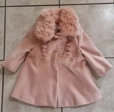Good Used Origami Faux Fur  Pink Girls Coat Size 12 Month Old Pet Smoke Free Foto 1 de 4