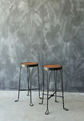 古董咖啡厅金属凳冰淇淋店凳子 — 第 1/4 张图片