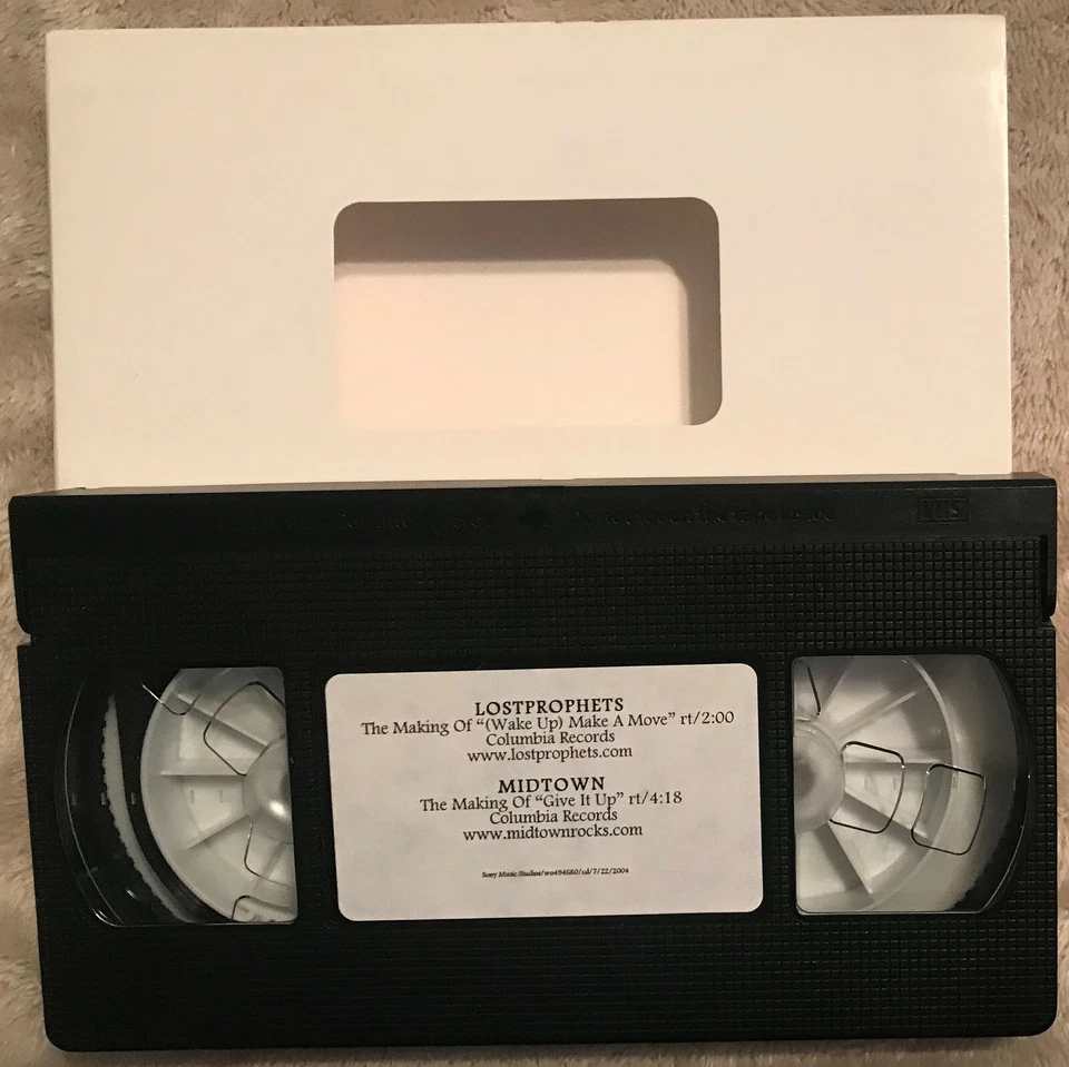 LOSTPROPHETS-MAKING OF WAKE UP MAKE/MIDTOWN/COLUMBIA RECS VHS PROMO MUSIC VIDEOS - Image 1 of 1
