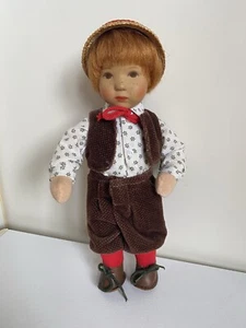 Käthe Kruse Puppe Däumelinchen Paulchen aus dem Jahr 1986 , 25 cm - Bild 1 von 9
