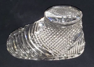 Vintage Waterford Crystal Baby Shoe Paperweight 1lb. - Picture 1 of 21