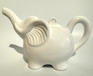 Fishs Eddy La Porcellana Bianca Elephant Teapot White Unused w/Tag Contemporary - Picture 1 of 8