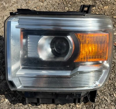 GMC SIERRA 1500 2500HD 3500 2014-2019 HD Halogen Driver Side LH Headlight OEM - Изображение 1 из 4