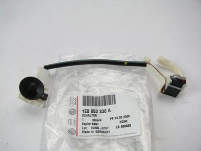 New Trunk Deck Lid Alarm Switch OEM For 00-02 Volkswagen Cabrio 1E0953230A - Image 1 of 3