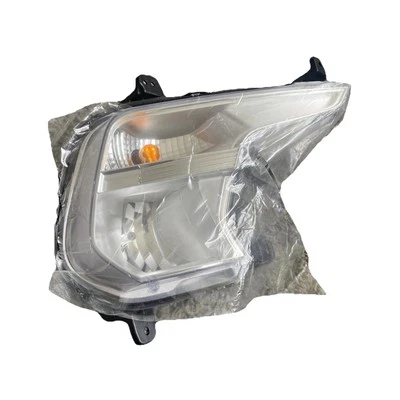 SsangYong Korando Fog Light Front Right RH 2017-2019 NEW 8320434000 - Image 1 of 4