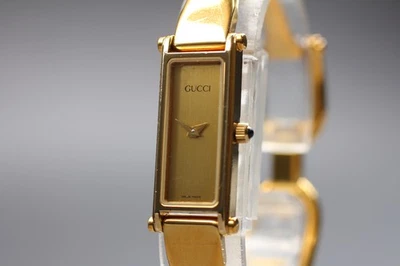 [Perto de ESTADO PERFEITO] Vintage GUCCI 1500L 12mm Relógio Feminino de Quartzo Mostrador Dourado do Japão - Imagem 1 de 4