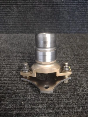 Adaptador de embrague delantero para helicóptero Bell, parte # 406-040-550-103 Foto 1 de 4