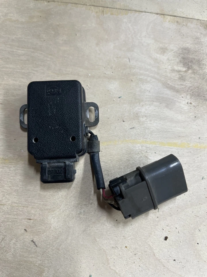 Nissan 300zx 1990-1994 no turbo TPS sensor de posición del acelerador A22-625-921 Foto 1 de 4