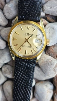 Reloj automático vintage Rolex Oyster Perpetual 1550 esfera champán para hombre 1979 Foto 1 de 4