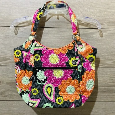 Bolso de mano Vera Bradley ZIGGY ZINNIA MEDIA LUNA Bolso de hombro retirado Cartera Nuevo sin etiquetas Foto 1 de 4