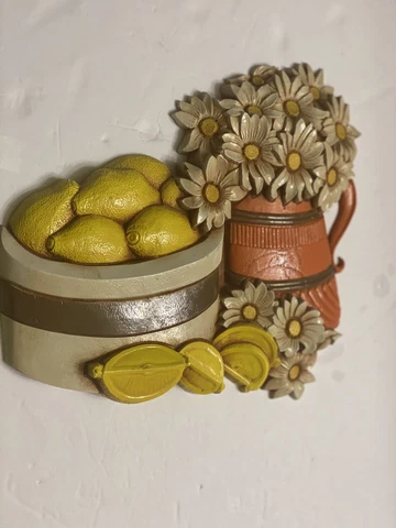 VTG RETRO Syroco Fruit & flowers Kitchen Wall Decor MADE USA 70s. Yellow&orange Cover