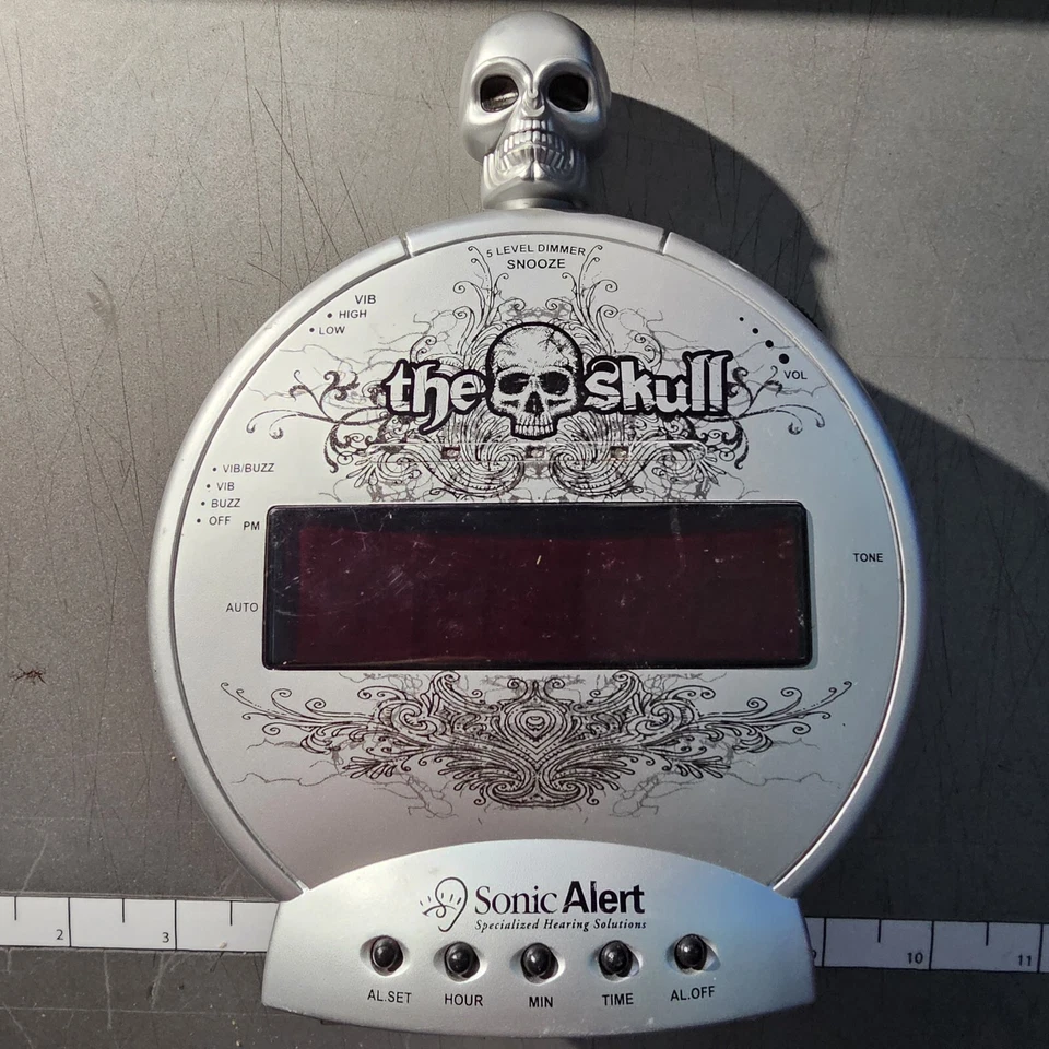 Sonic Alert The Skull Extra Loud Alarm Clock UNTESTED - Image 1 of 3