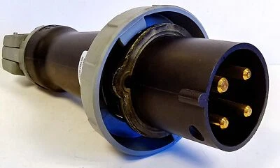 Hubbell 460P5W 3-Pole 4-Wire 600 V 60 A 3-Phase 15 HP Male Plug - Image 1 of 4