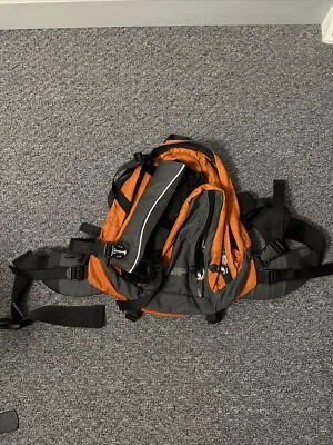 山地设备 co-Op 攀登远足背包户外娱乐橙色 MEC — 第 1/4 张图片