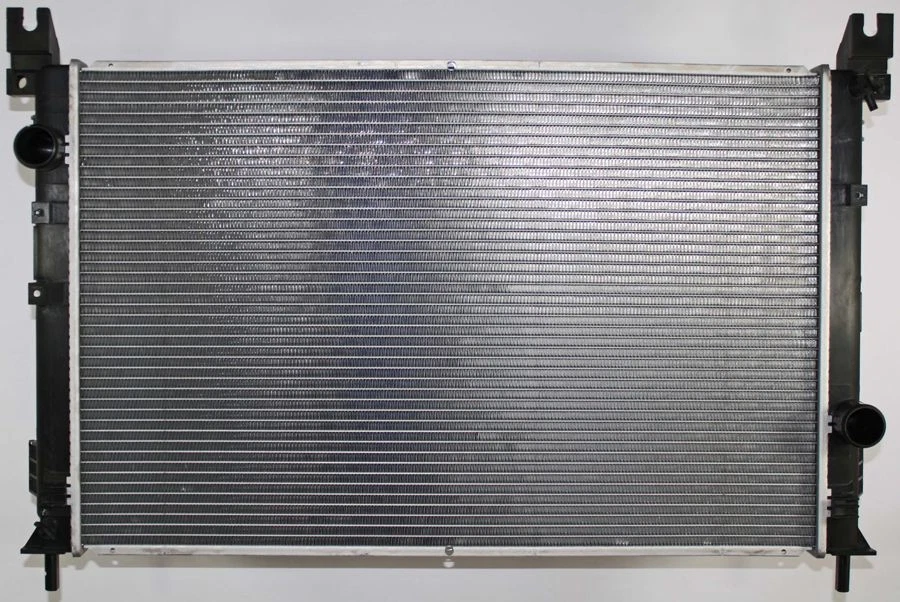 Radiator fits 2004-2006 Chrysler Pacifica  APDI - Image 1 of 1