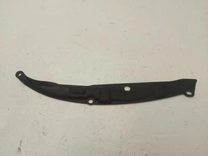 2011-2015 Triumph Speed Triple 1050 Fairing Infill Trim Panel 2020519 - Picture 1 of 6