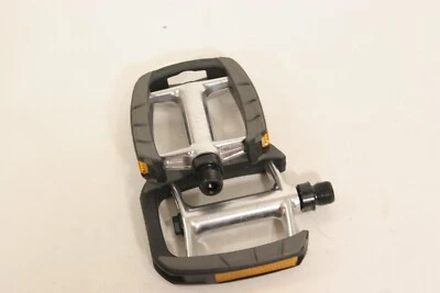 VP 609 Aluminum Platform Pedals with Resin Grips 9/16 Black & Silver PD22 - Image 1 of 2