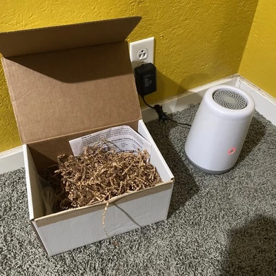 CenturyLink Bonded Line DSL Wi-Fi Router White (C4000LG) *FOR PARTS* - Image 1 of 4