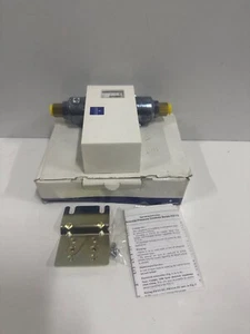 EMERSON PL-FD113S Differential Pressure Controls - Picture 1 of 8