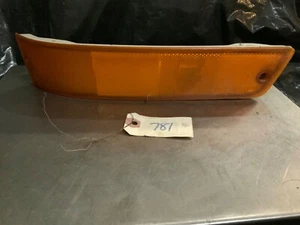 Driver Corner/Park Light Side Marker GL Fits 90-92 PROBE 162724 (781) - Picture 1 of 2