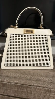 Auténtico Monedero Fendi Peekaboo ISeeU Bolso Cuero de becerro con Etiqueta con Caja. Nunca usado Foto 1 de 4