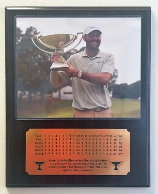 Placa fotográfica Scottie Scheffler 2024 Fedex Cup Champion 8x10 con nombre grabado Foto 1 de 4