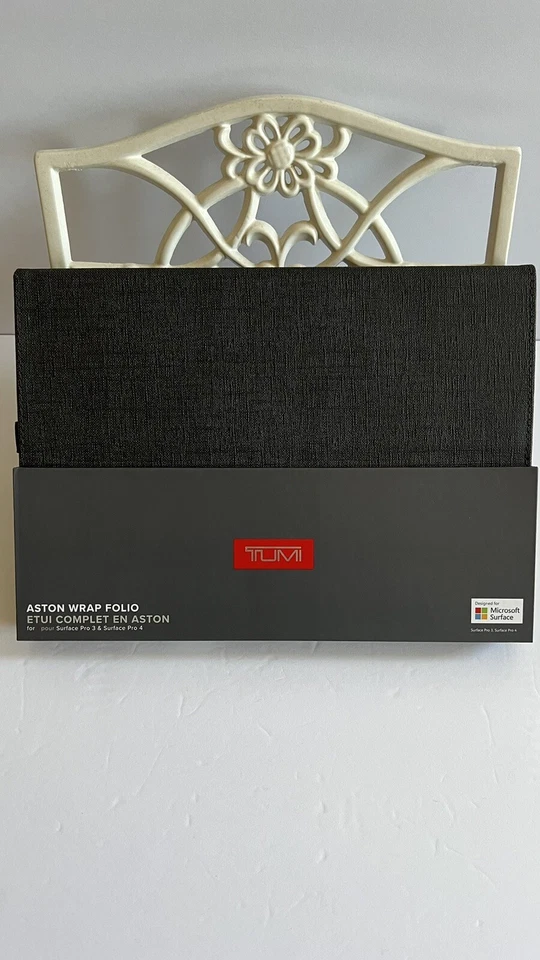 Tumi Magnetic Hardshell Aston Cover Folio Case  Microsoft Surface Pro 3 & 4 Gray - Image 1 of 4