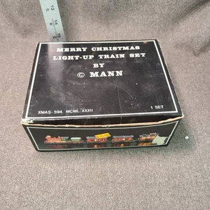 Set Trenino Vintage Mann Buon Natale 4 Pezzi Illuminato Ceramica con Luci 1982 - Foto 1 di 6