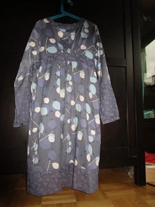 Vertbaudet Kleid Blättermuster Gr. 12 J. 140 146 TOP Zustand - Bild 1 von 4