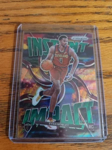 2021-22 Panini Prizm - Instant Impact Evan Mobley #10 Green Prizm (RC) - Picture 1 of 2