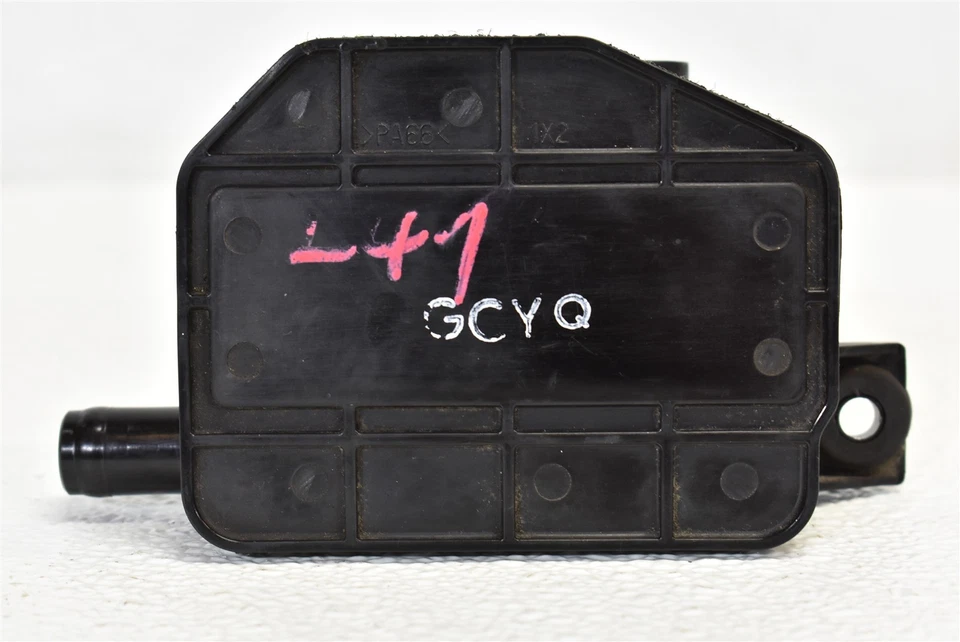 Hyundai Genesis 2009-2012 cupé válvula fresca 09-12 Foto 1 de 4