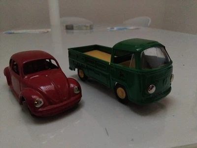 Lot CKO KOVAP  VW T2 P "JOHN DEERE" + Beetle Tin toys Cars - Latta - Blech  Tole - Immagine 1 di 4