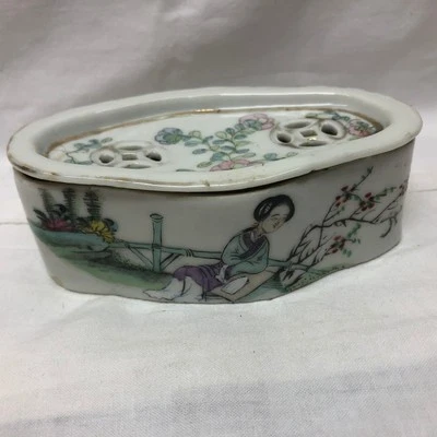 Recipiente vintage asiático de porcelana design ornamentado Tea Caddy - Imagem 1 de 4