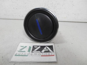 Air Vent Dacia Sandero Stepway 2020 687603982R - Picture 1 of 6