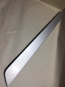 BMW E28 REAR LEFT MOULDING / AIR OUTLET / SILVER 51131917997 1917997 - Picture 1 of 8