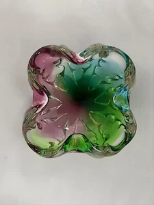 Stunning Vintage Hand Blown Glass Trinket Bowl|Ashtray|Murano Style Flower Dish - Picture 1 of 6