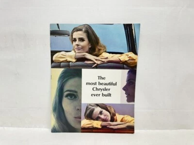1965 Chrysler Original Sales Brochure 300, New Yorker, Newport - Imagem 1 de 4
