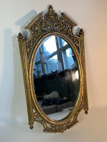 Vtg Syroco Wall Mirror 28.5” Gold #8112  MADE IN USA 1965 Cover