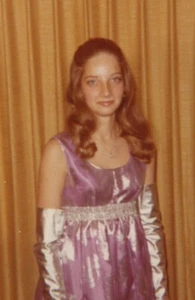 1971 Pretty Young Woman Purple Dress Silver Gloves Curtain Background - Picture 1 of 3