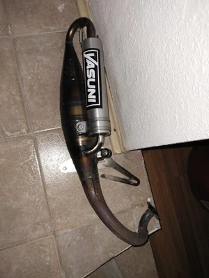 Yasuni R Peugeot Liegend Jetforce Ludix Speedfight 3 4 - Bild 1 von 4