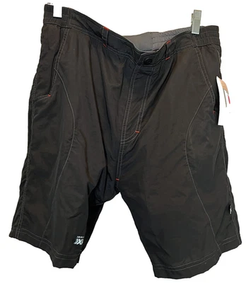 NWT Serfas Bliss Women's Padded bike Shorts Size X-Large, Black. Pockets, liner - Image 1 of 4