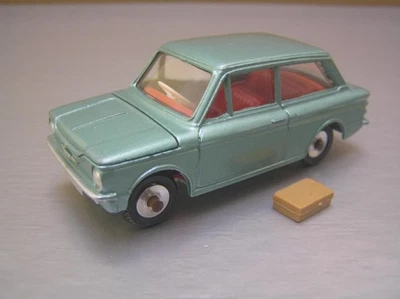 Dinky Toys 138 Hillman Imp metallic green red interior 1/43 scale EXC+ Condition - Image 1 of 4