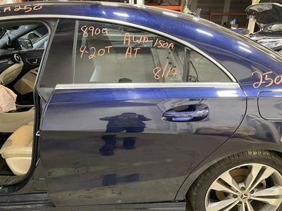 REAR DOOR CLA45 CLA250 14 15 16 17 18 19 Left Blue 1425018 - Imagem 1 de 4