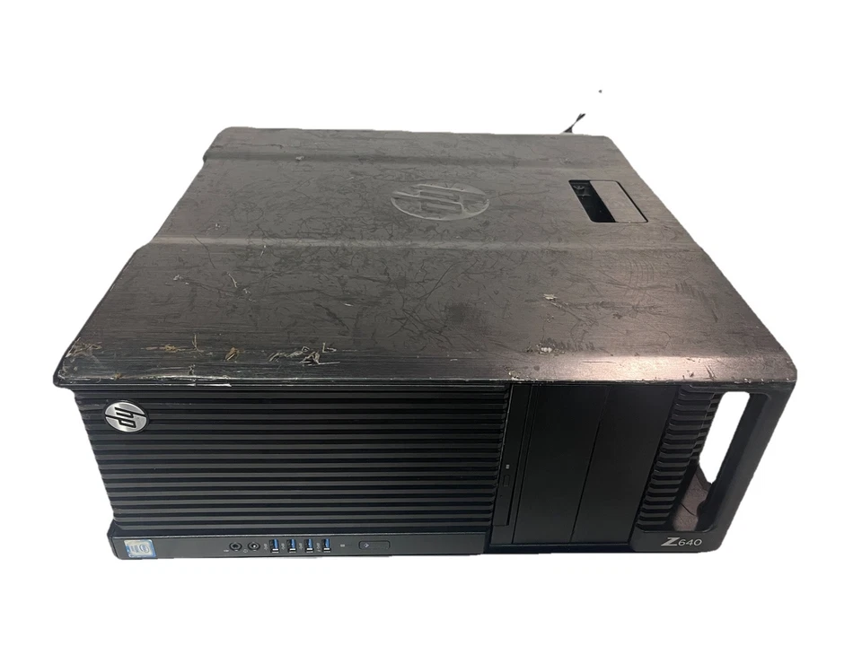 Estación de trabajo HP Z640 Intel Xeon E-52630v3 2,40 GHz 32 GB DDR4 sin disco duro sin sistema operativo Foto 1 de 4