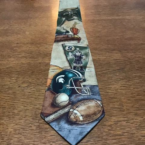 Michigan Wolverines Mens Tie Eagles Wings 100% Silk NCAA Cover