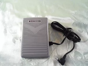Foot Speed Control Pedal Singer 2009 (Athena),7256,7422,7424,7425,7426,7427,7428 - Picture 1 of 2