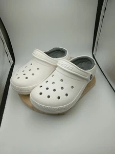 Crocs Unisex Dual Comfort Fleece Lined White Clog Shoe Size Men’s 4 Women’s 6 - Picture 1 of 19