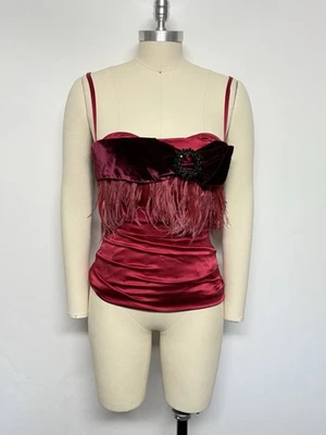 Top corsé pluma seda roja Dolce & Gabbana 44 L de colección Foto 1 de 4